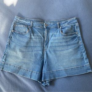 american eagle stretch mom shorts - size 18